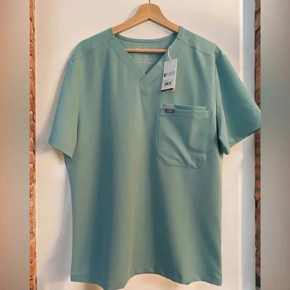 Figs Other - NWT FIGS Men’s Slim Leon Three Pocket Scrub Top M21SW1051  Size L FiGs